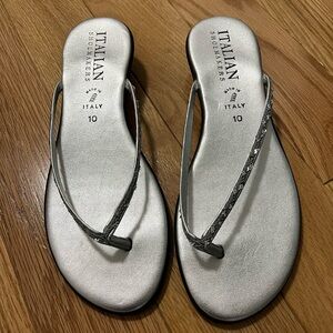 Italian Shoemakers size 10 silver thong sandals